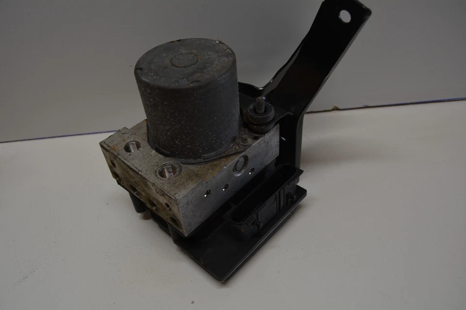 Nissan Altima 2010 sedán antibloqueo bomba de freno OEM, 545-51922 Foto 1 de 4