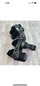 DonJoy X-ROM Kniebandage Gelenk Verstellbar Verriegelung Verlängerung Flexion Fits All🔥!!️ - Bild 1 von 3