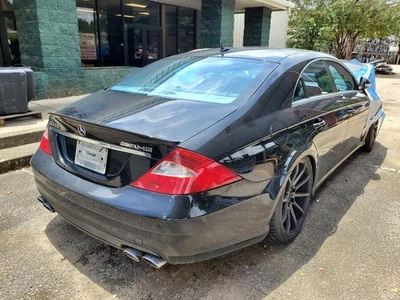 Manija de puerta exterior derecha Mercedes CLS63 AMG 2007 2011 OEM 040 negro azabache Foto 1 de 4