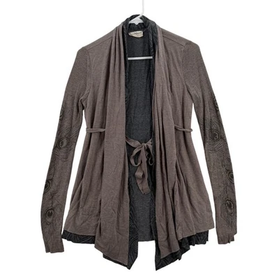 Cárdigan Miss Me MM desenchufado para mujer mediano marrón frente abierto lazo cintura pavo real Foto 1 de 4