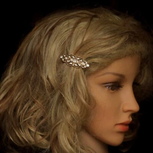 Clip Para Cabello Art Déco Dorado Antiguo Ovalado Floral Con Strass Blanco QD22 - Imagen 1 de 7