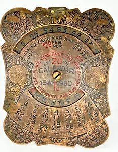 Calandar Perpetual LATÓN PARA 20 AÑOS 1940 A 1960 pátina soporte de mesa 3 X4" - Imagen 1 de 13