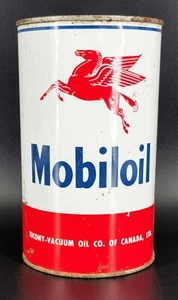 Vintage Mobiloil Socony-Vacuum Canada Empty Oil Can 1 Quart Pegasus - Picture 1 of 6