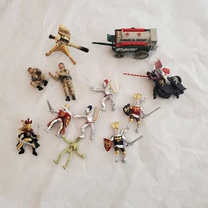 Papo Medieval Knights Lot Assortment Of Soldiers Horse 2" Scale Figurines PVC - Picture 1 of 8