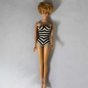 Barbie #850 rubia vintage 1961 corte burbuja - Imagen 1 de 3