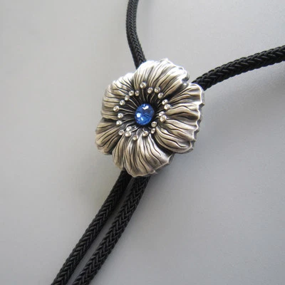 RHINESTONES REAL SILVER PLATED FLOWER WEDDING CLASSIC COWBOY BOLOTIE NECKLACE - Image 1 of 2