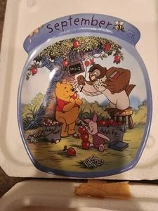 Winnie the Pooh "The Whole Year Through" Collector Plate - September - Picture 1 of 3