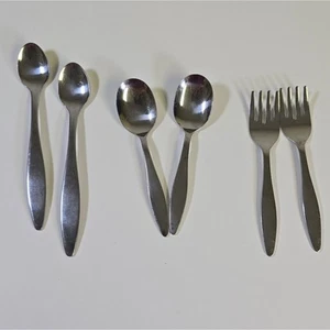 Set posate Sanitoy vintage 1983 - acciaio inox Giappone, minimalista, atmosfera metà secolo - Foto 1 di 7