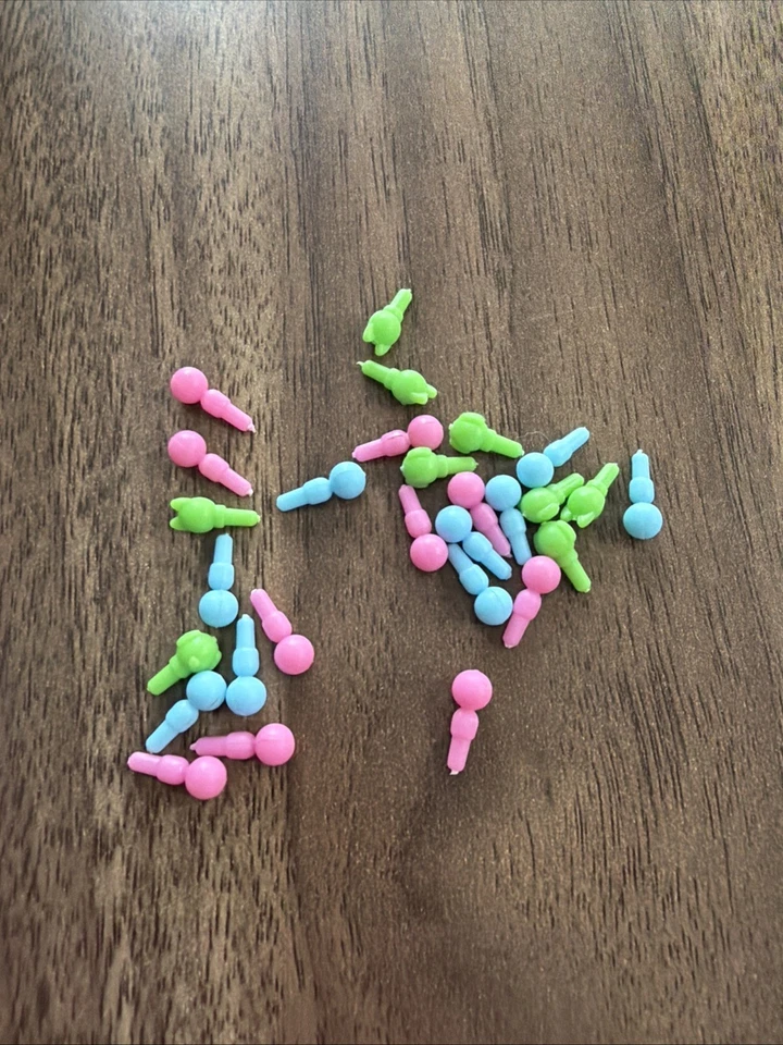 Pinos de estimação The Game Of Life Rivals Edition substituição azul rosa pessoas verdes - Imagem 1 de 1