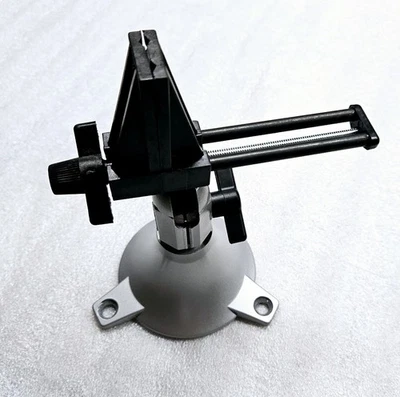 Tornillo multiángulo Panavise 201 con base giratoria Foto 1 de 3