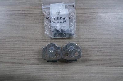 Genuine Maserati GranCabrio/GranTurismo/Quattroporte Striker 2008-16 85321500 — 第 1/4 张图片