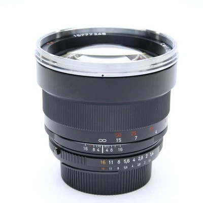 Carl Zeiss Planar T* 85mm F/1.4 ZF.2 (for Nikon F mount) #104 - Image 1 of 4