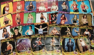 FLEER WWE ABSOLUTE DIVAS Pre-Folded 5x7 Mini Poster Set of 30 / 2002 Fleer - Picture 1 of 1