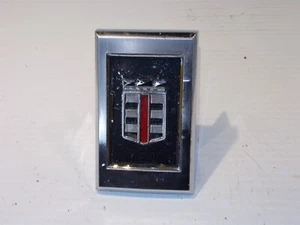 1985 Dodge Van Grill Emblem 4081254 Grill Emblem OEM  - Bild 1 von 6