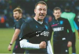 ASTON VILLA, CHELSEA E INGLANDIA: FOTO DE ACCIÓN FIRMADA POR JOHN TERRY 6x4 + certificado de autenticidad - Imagen 1 de 1