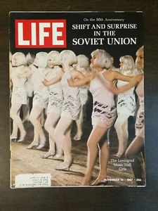Life Magazine November 10, 1967 The Soviet Union - Leningrad Music Hall Girls C1 - Bild 1 von 2