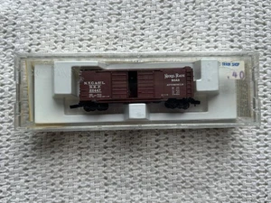 Z Scale Micro Trains 14801-2 40’ Double Door Boxcar - Nickel Plate Road - Picture 1 of 2