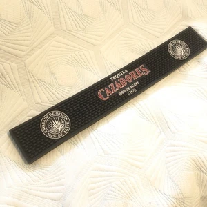 Cazadores Agave Tequila Gummi Stange Schiene Auslaufmatte Brandneu - Bild 1 von 6