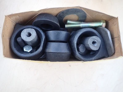 NOS 1937-1953 Chevy Truck Extra Heavy Duty Rear Engine Mounting Unit Motor Mount - Image 1 of 4