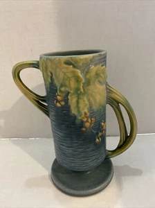 ROSEVILLE POTTERY, BUSHBERRY, BLUE DOUBLE TWIG RADICAL HANDLED VASE, NICE~~~ - Picture 1 of 12
