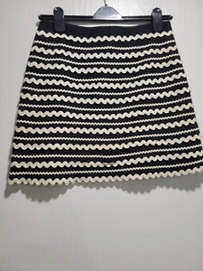 Vintage Michael Kors Made in Italy Designer Mini Skirt Black & White Size 8 - Picture 1 of 15