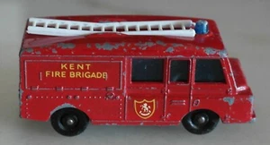 MATCHBOX Series n°57 - Land Rover FIRE TRUCK - 1971 - Foto 1 di 7