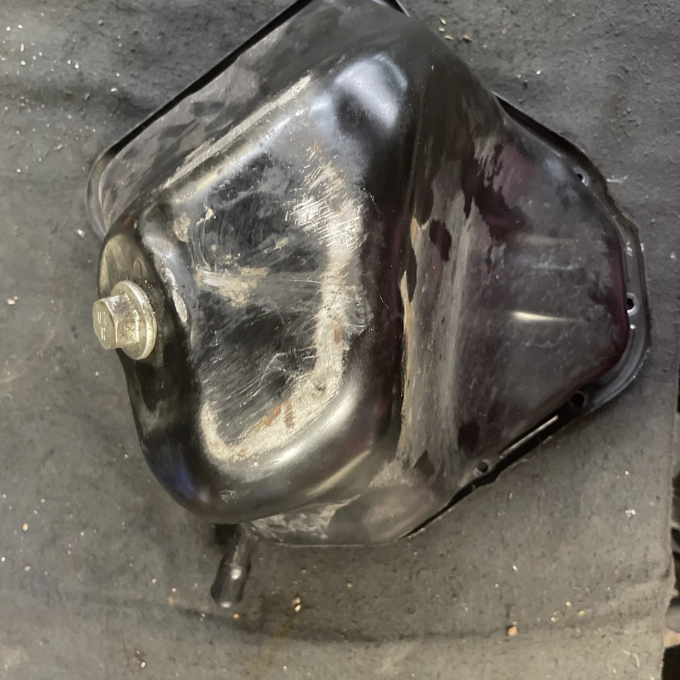 2013-2020 Subaru Oil Pan 11109AA151 - Image 1 of 1