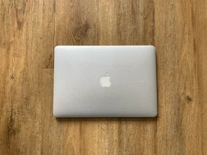 MacBook Air 13 Zoll 2014 | 128 GB | Gebraucht - Bild 1 von 10