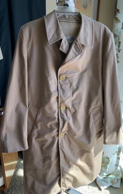 Gabardina de lana forrada Aquascutum para hombre hecha en Inglaterra Foto 1 de 4