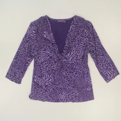 Fresh Produce Women Pullover T-Shirt Top Size Small Purple Animal Print USA Made - Image 1 of 4