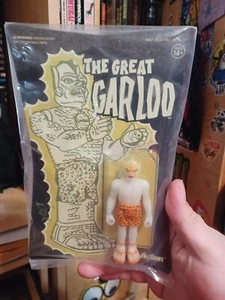 THE GREAT GARLOO Reaction Figure Super 7 GLOW IN THE DARK On Card Unpunched NEW - Picture 1 of 14