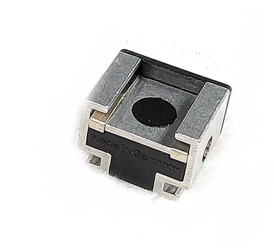 Vintage Hama 006951 Hot Shoe Flash Adapter – Made in Germany – Good Used - VHTF - Image 1 of 4