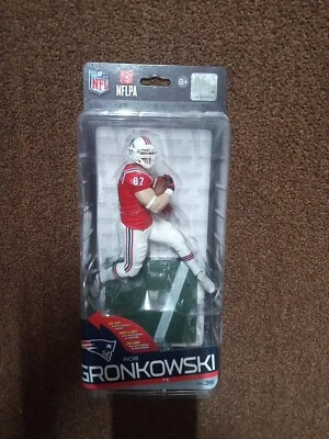 Rob Gronkowski McFarlane Serie 36 New England Patriots Chase Variante 287/500 Foto 1 de 4