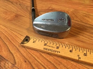 MacGregor Tourney LS Sand Iron RH 33.5” Stepped Shaft Original Grip - Picture 1 of 7