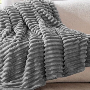 100x150CM Coral Fleece Rabbit Pelt Blanket Soft Warm Throw for Home For Office - Picture 1 of 18