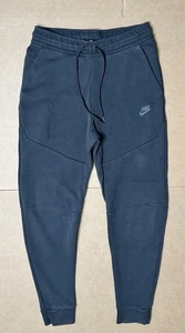 Nike Men’s Small Sportswear Tech Fleece Black Jogger Pants Sweats CU4495-010 - Picture 1 of 4