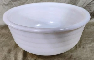 Vintage White Milk Glass Ribbed Mixing Bowl Large Mid Century MCM Hazel Atlas? - Picture 1 of 3