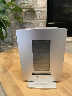 Reloj atómico y pronosticador meteorológico inalámbrico Oregon Scientific BAR888A - sin sensor - Imagen 1 de 4