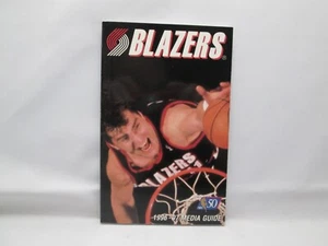 Portland Trail Blazers Media Guide 1996-97 NBA - Picture 1 of 5