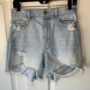 Zara Denim Shorts Distressed Frayed Hem Light Wash High Waist Summer Trendy 6 - Picture 1 of 5