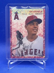 2023 Topps Chrome Platinum Anniversary Gio Urshela Toile Cream/Fuchsia Lava /100 - Picture 1 of 2