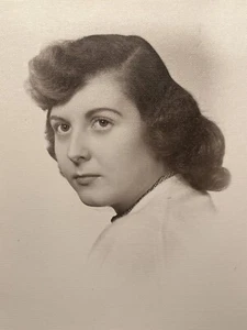 Foto de colección instantánea foto hermosa joven chica Ruth - Imagen 1 de 2