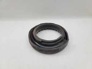1982-1985 Toyota Celica Supra rear left right spring rubber insulator isolator - Picture 1 of 15