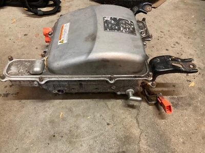 2006 Toyota Prius Gen 2 conversor inversor híbrido Synergy Drive - Imagem 1 de 4