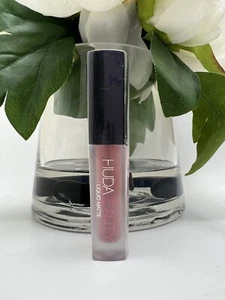 Huda Beauty Liquid Matte Lipstick SWEET TALKER .004oz/1.9mL Travel Size - Picture 1 of 2