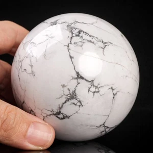625g74mm Large Howlite Sphere Crystal Ball Natural Quartz Healing Stone Chakra - Foto 1 di 12