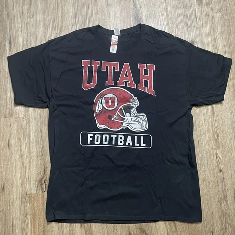 Utah Utes Football Shirt Men's Extra Large Black Short Sleeve Helmet Graphic Cover