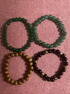 4 Beaded Bracelets - Picture 1 of 1