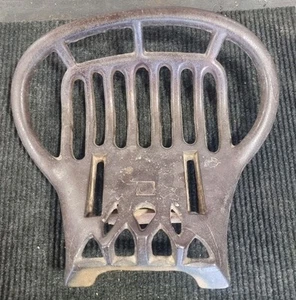 Old Cast Iron Tractor Seat Motorcycle Bobber Ratrod Seat - Picture 1 of 7