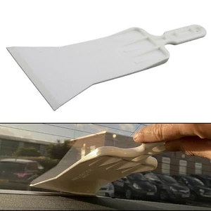 Ergonomic Handle Bulldozer Squeegee for Easy Application (66 characters) - Picture 1 of 12